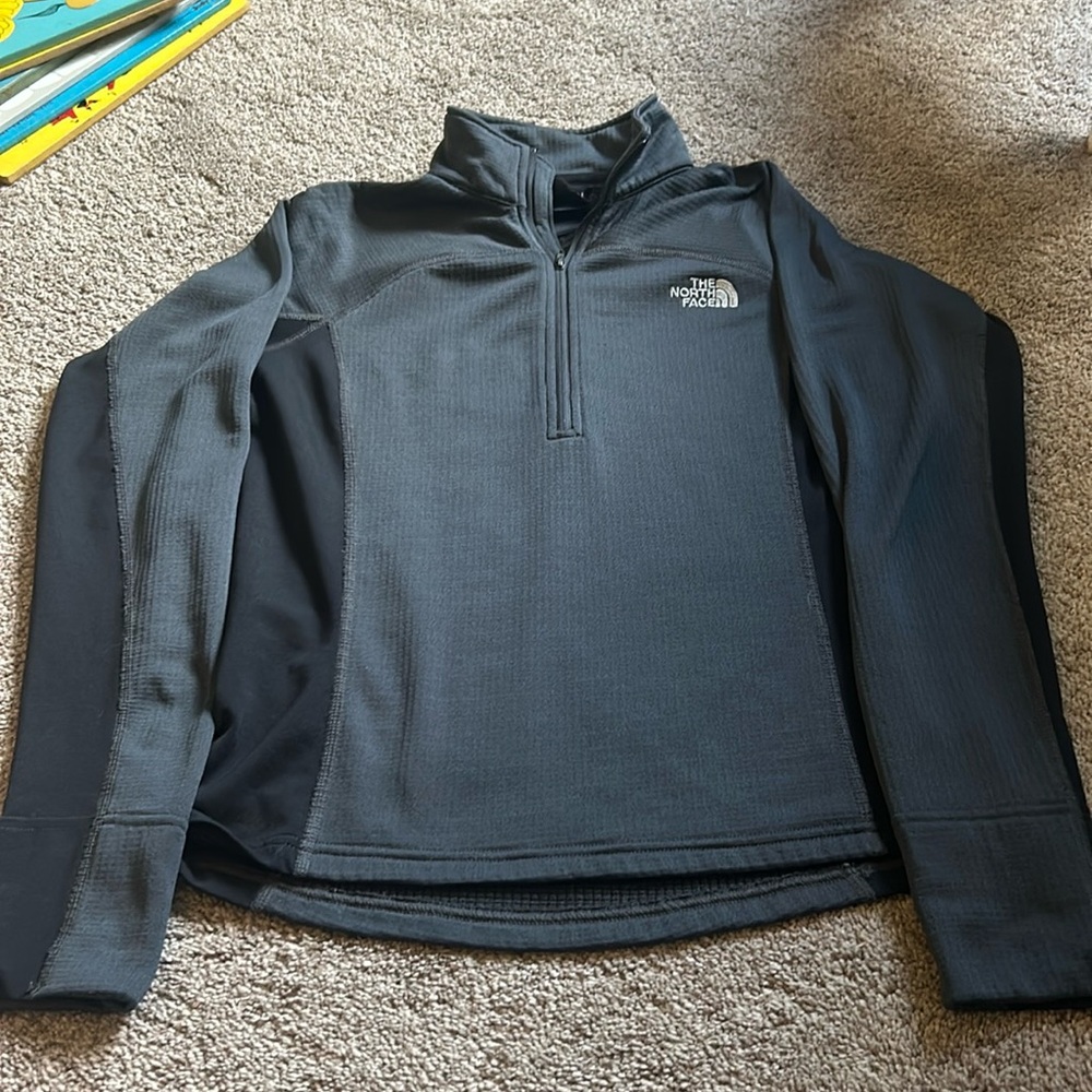 Womens The North Face Pullover Shirt Size Small